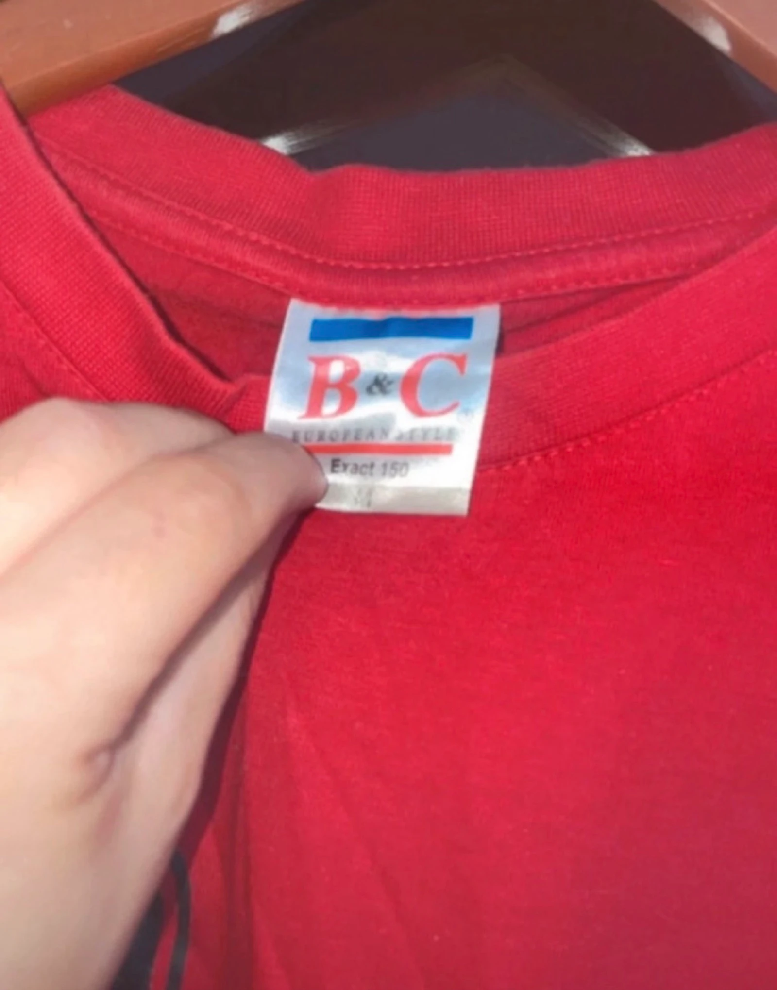 Camiseta B&C – photo 3